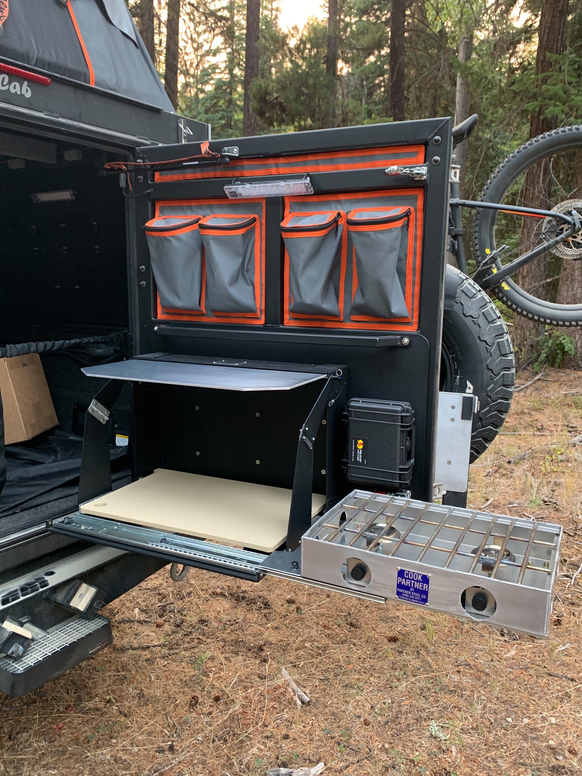 Expedition Essentials ExO Table open far
