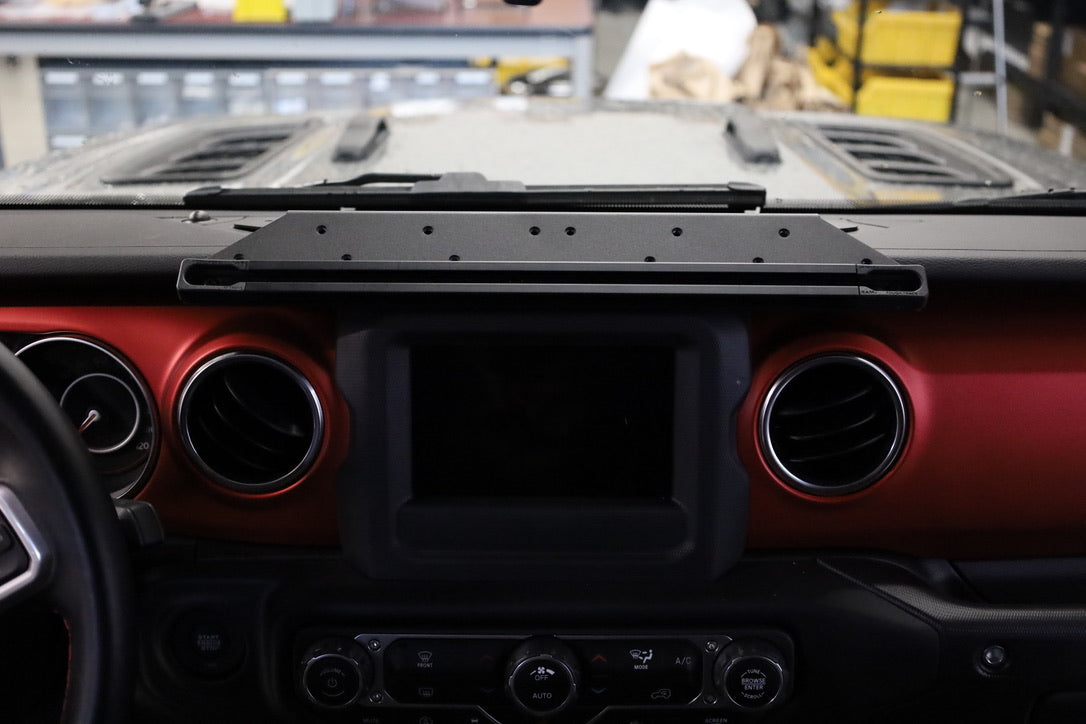 Jeep Wrangler JL/JT Powered Accessory Mount (JPAM) Installed rear