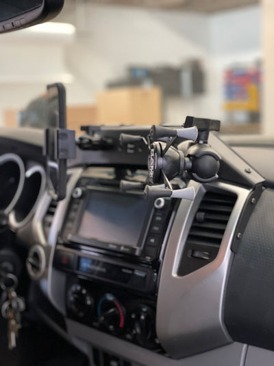 2ND Gen Tacoma Dash Mount Powered (2TPAM) 2012-2015 with Wiring Cover