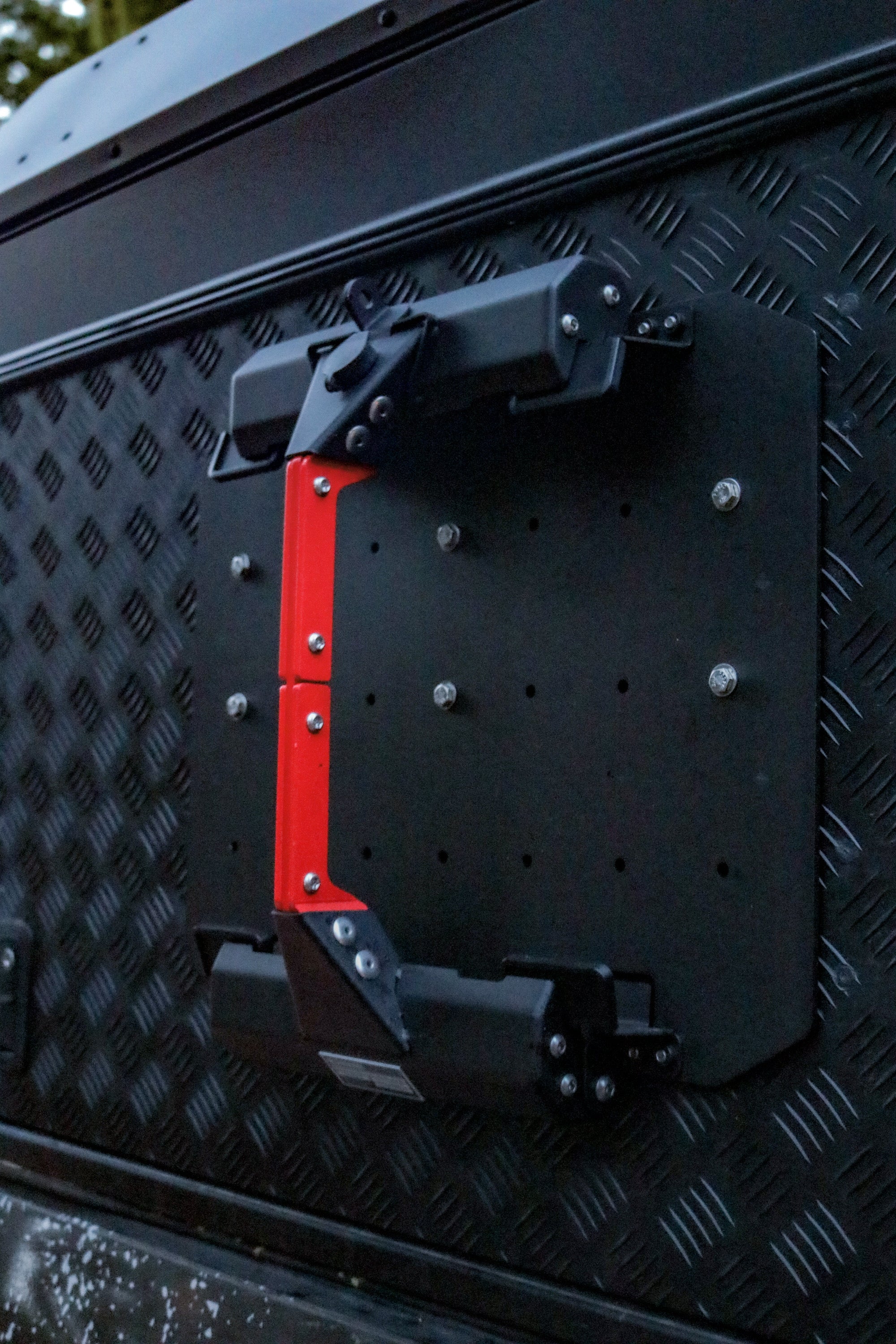 Recovery Board Quick Mount for Maxtrax MKII – Expedition Essentials